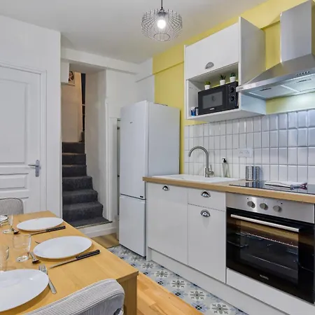 Holiday home Loulou Maison De Sur 4 Niveaux Au Coeur De Rouen